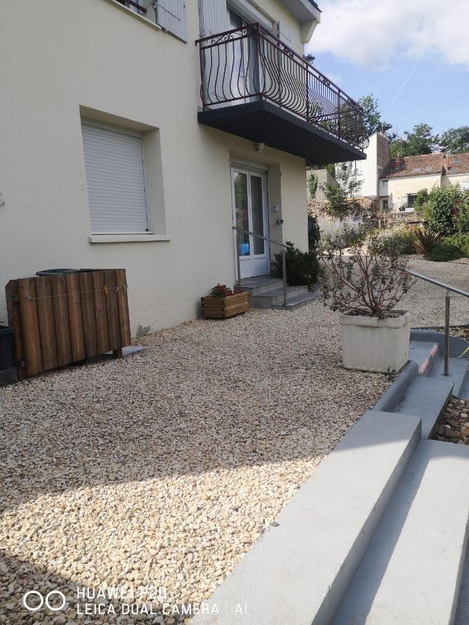Loc126 Lägenhet Montreuil-Bellay Exteriör bild